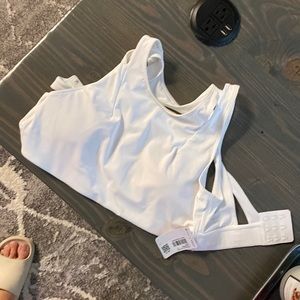 Women’s sports bra